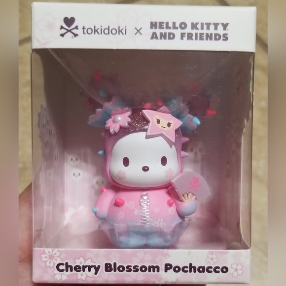 Tokidoki x Hello Hello Kitty and Friends: Cherry Blossom Pochacco Figure